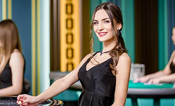Chuyên viên hỗ trợ khách hàng tận tâm 99ok